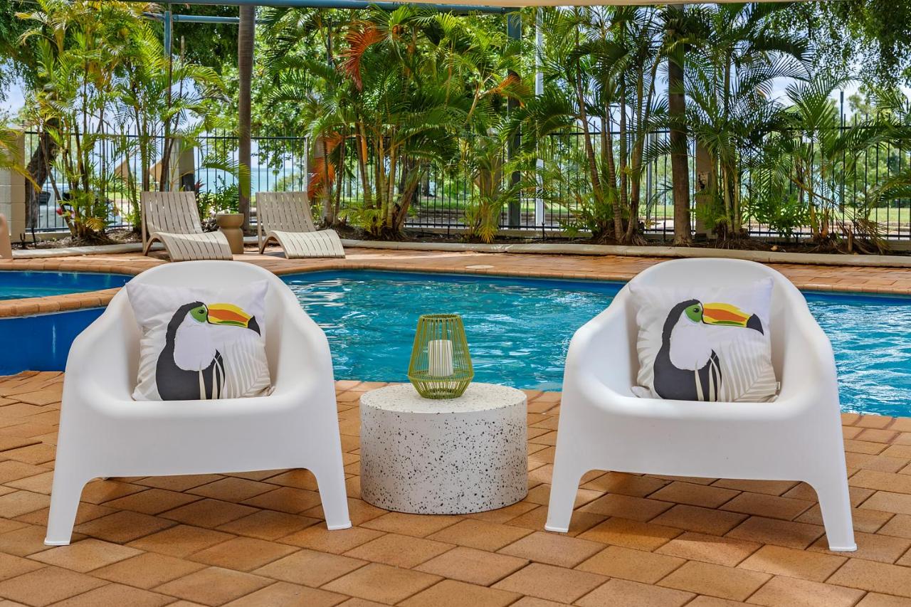 Enjoy Dreamy Ocean Views from Resort Style Oasis - B&B Darwin