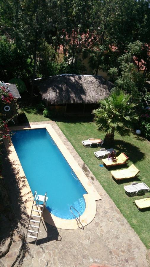 Guesthousejane Villa & Apartments - B&B Naivasha