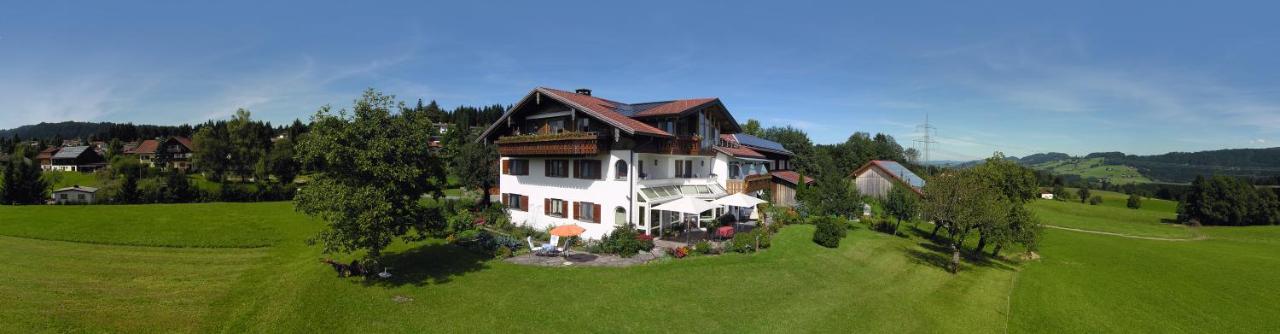 Gästehaus Reichart - Chambres d’hôtes Scheidegg