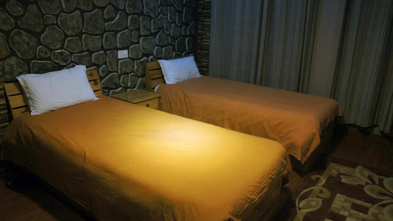 Twin Room with City View