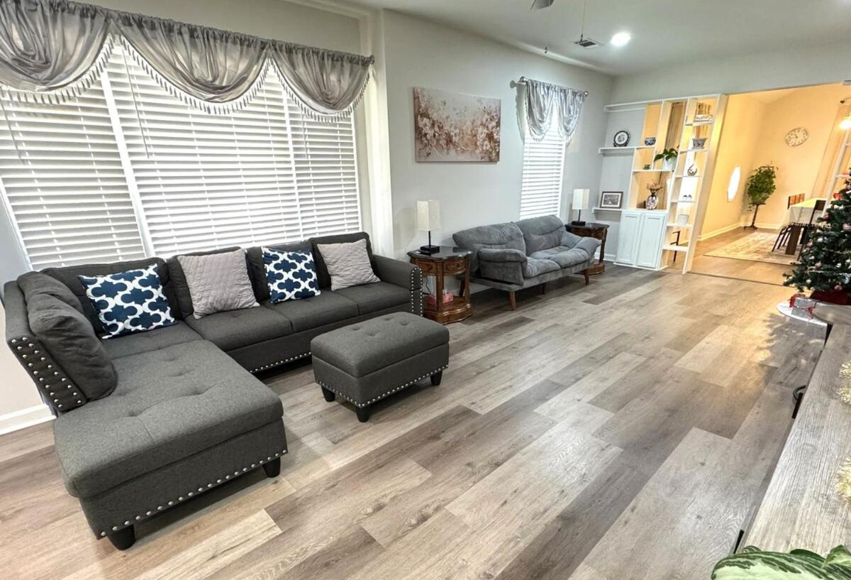 Brand new spacious and comfort 3-bedroom villa in east central - Ferienwohnung Memphis