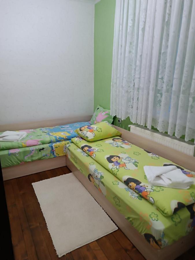 Guest House Марковата Къща - Bed and Breakfast Madzhare