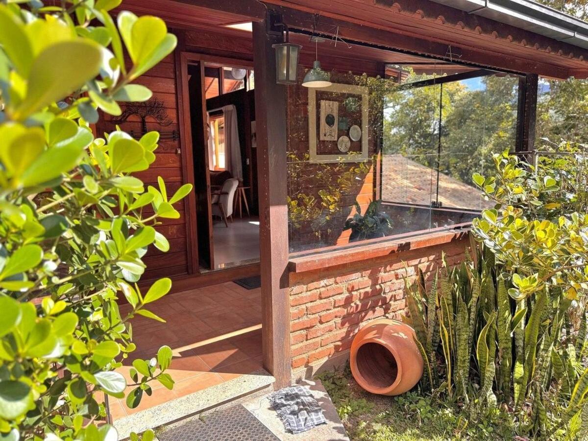 Refúgio em meio à natureza em Mury - B&B Muri