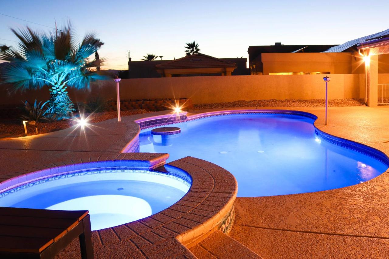 Private Pool, Spa! Updated Home Near London Bridge - B&B Lake Havasu City