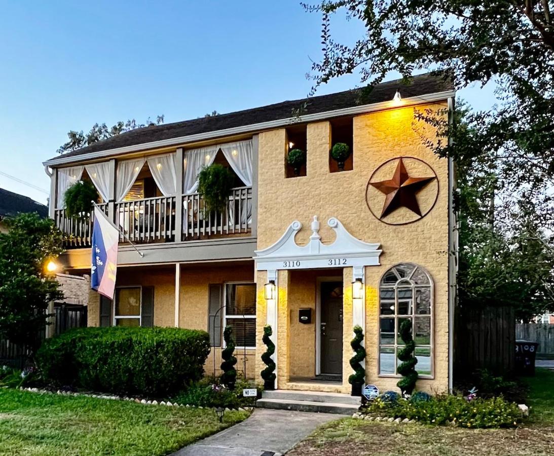3 Bedrooms with Free gated parking,5-10Mins From ALL - B&B Houston