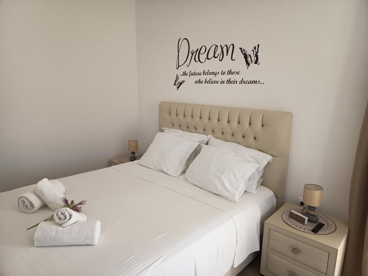 Sweet Home Nikorenia 3 - Bed and Breakfast Parikia
