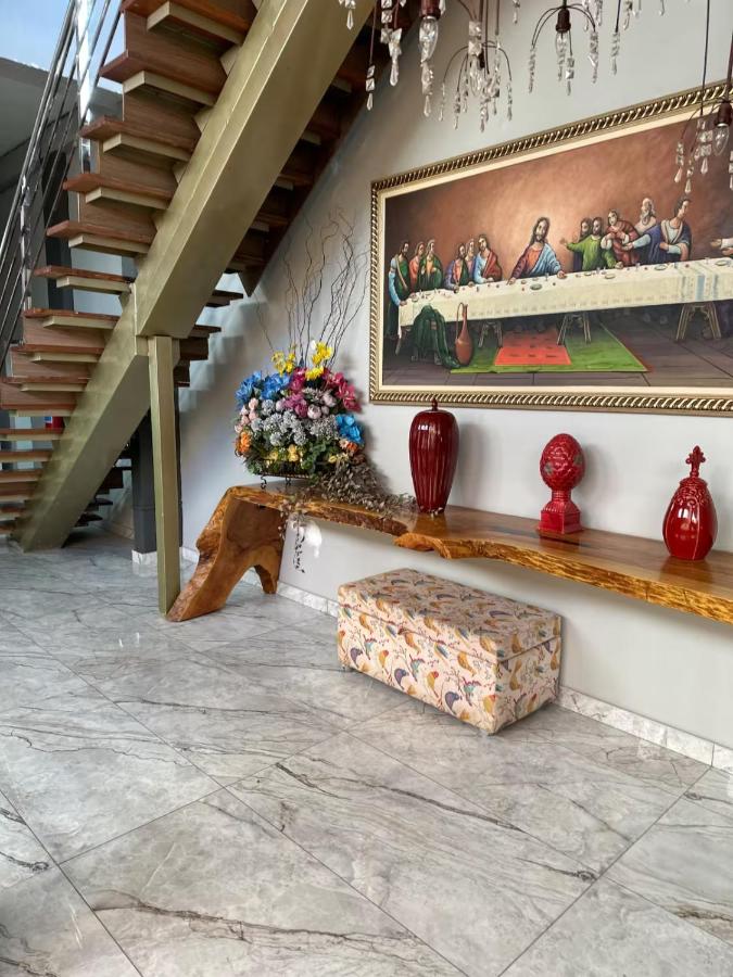 Ed Le France - B&B Goiânia