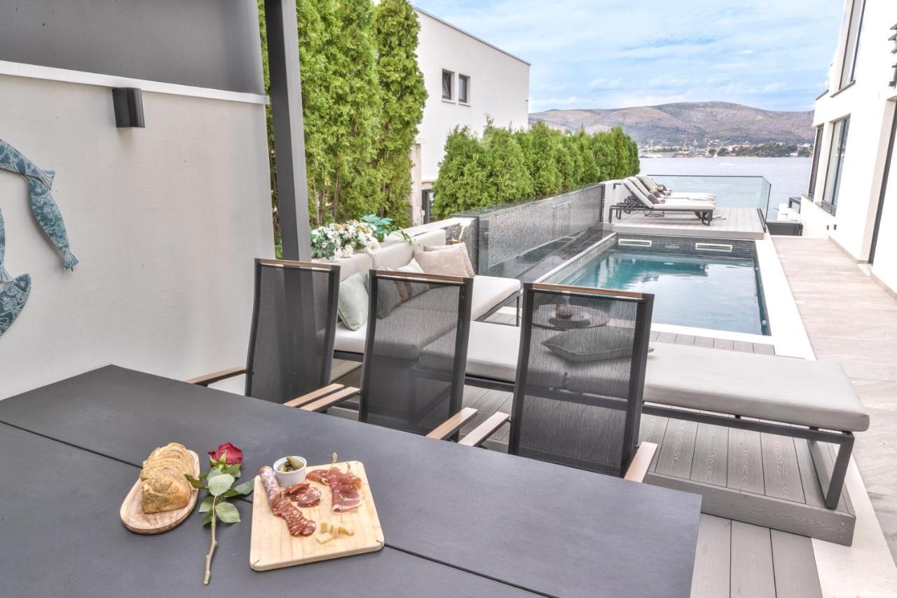 Villa palace al Nera 2 Luxurius at sea - Ferienwohnung Trogir