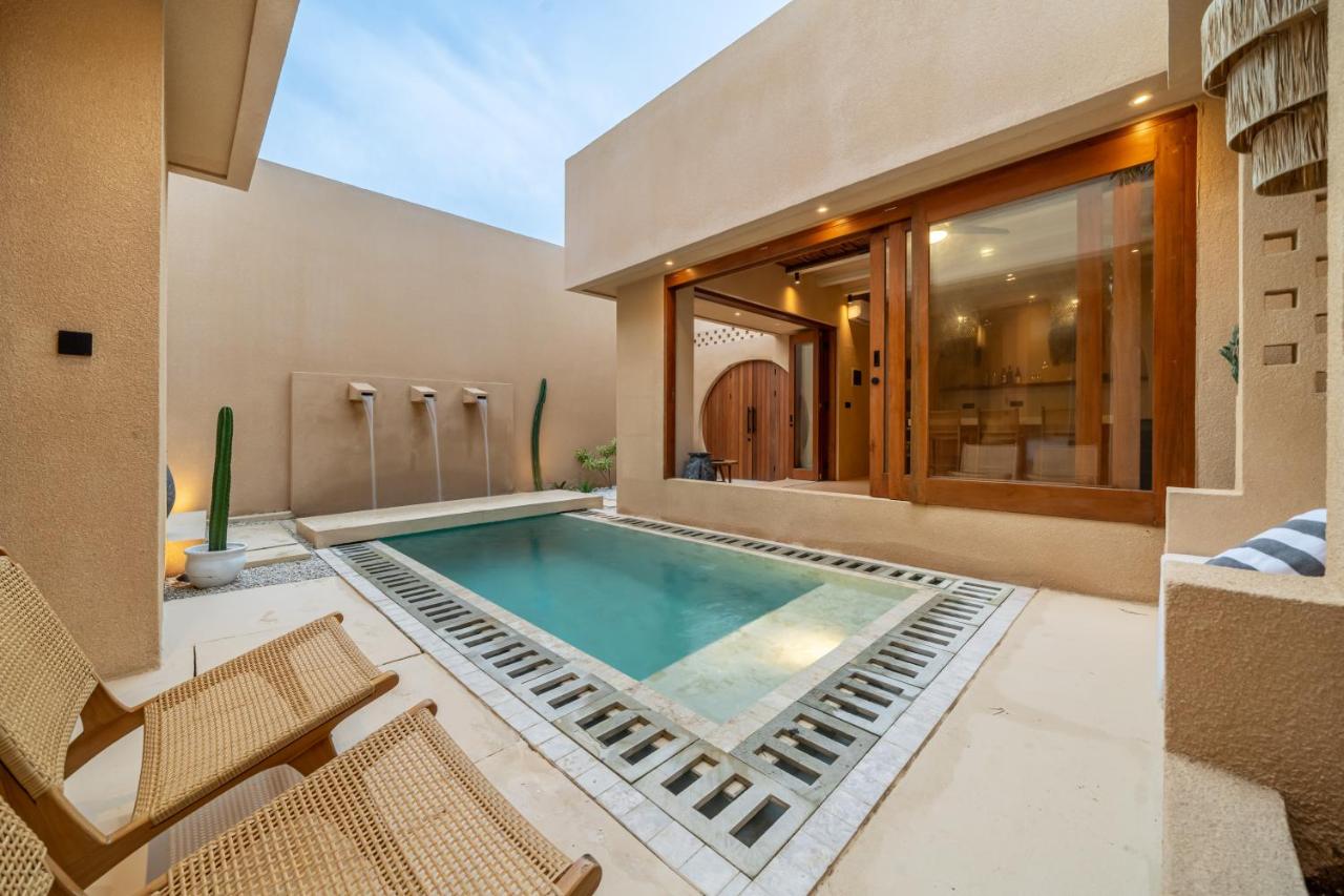Villa Tierra Uluwatu Rooftop & Pool - B&B Uluwatu