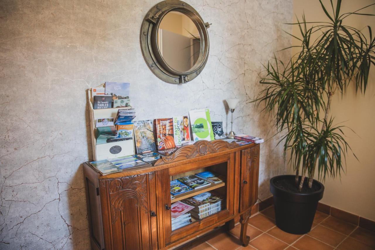 Deluxe Zimmer (2 Erwachsene & 1 Kind)