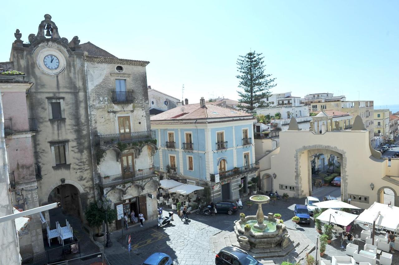 Camera Matrimoniale con Balcone