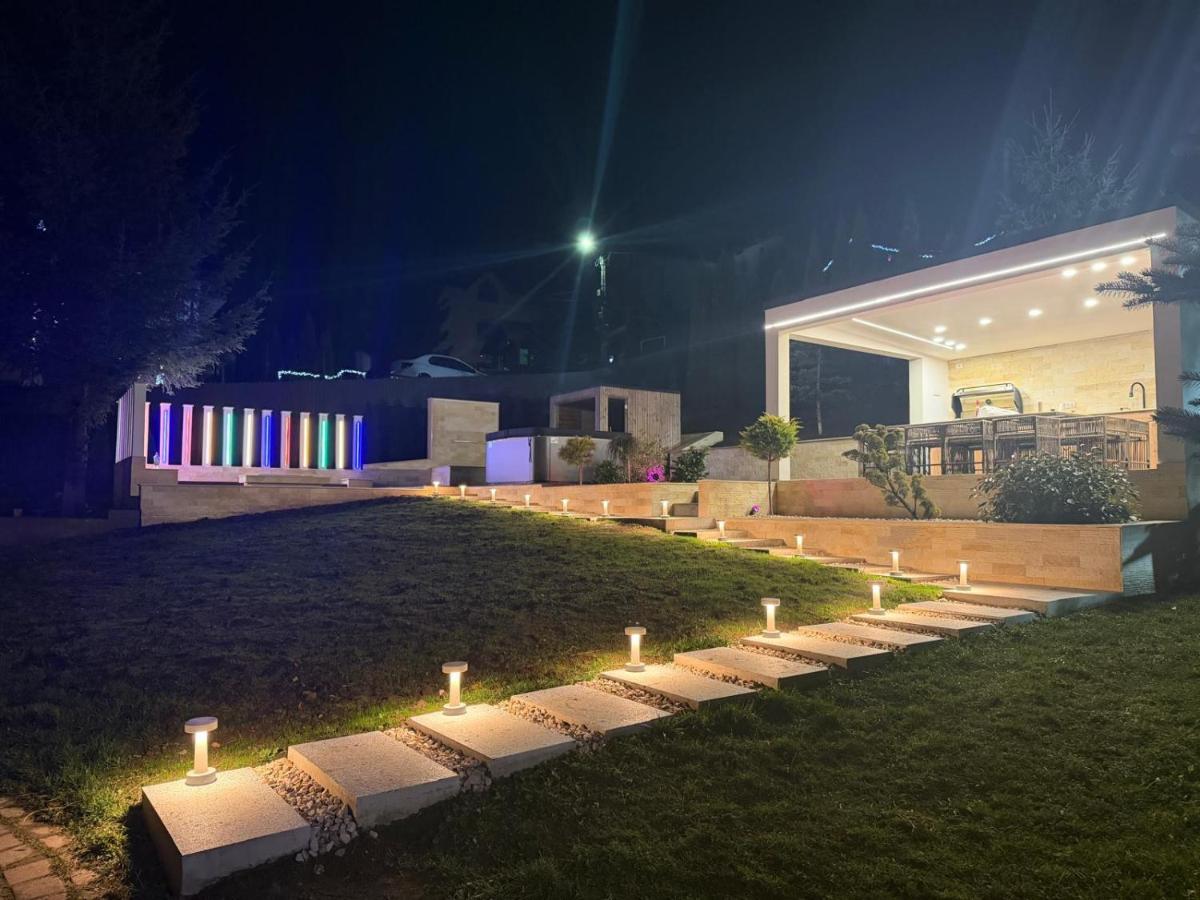 Sinaia ZenDen - Private Villa & SPA - B&B Sinaia