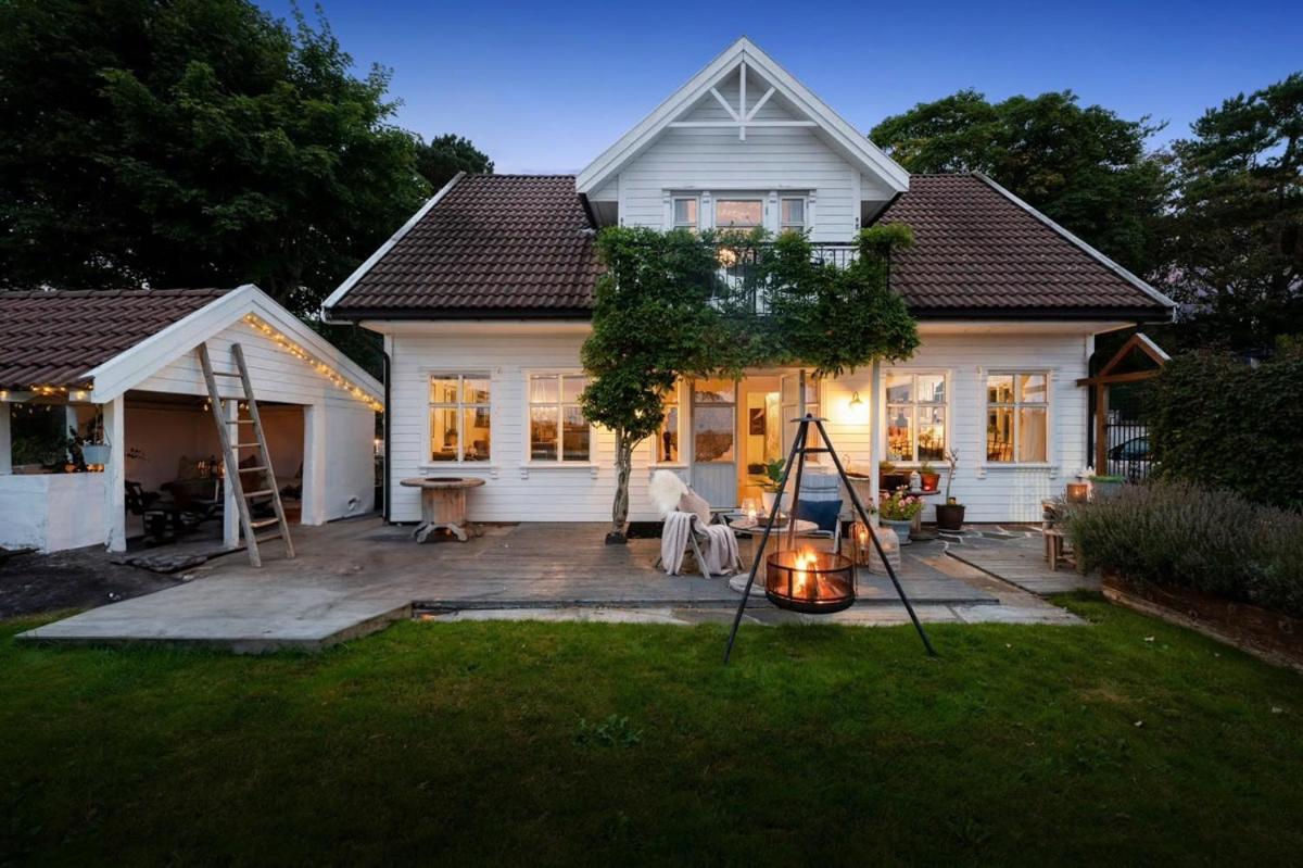 Havglimt Garden House Quiet Retreat with Terrace - B&B Stavanger