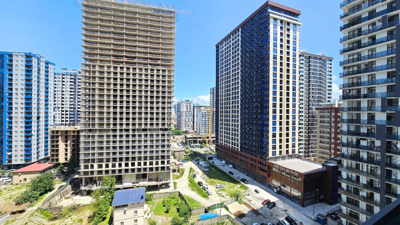 24homebatumi-OB1221, right next to the Black Sea - Chambres d'hôtes Batoumi