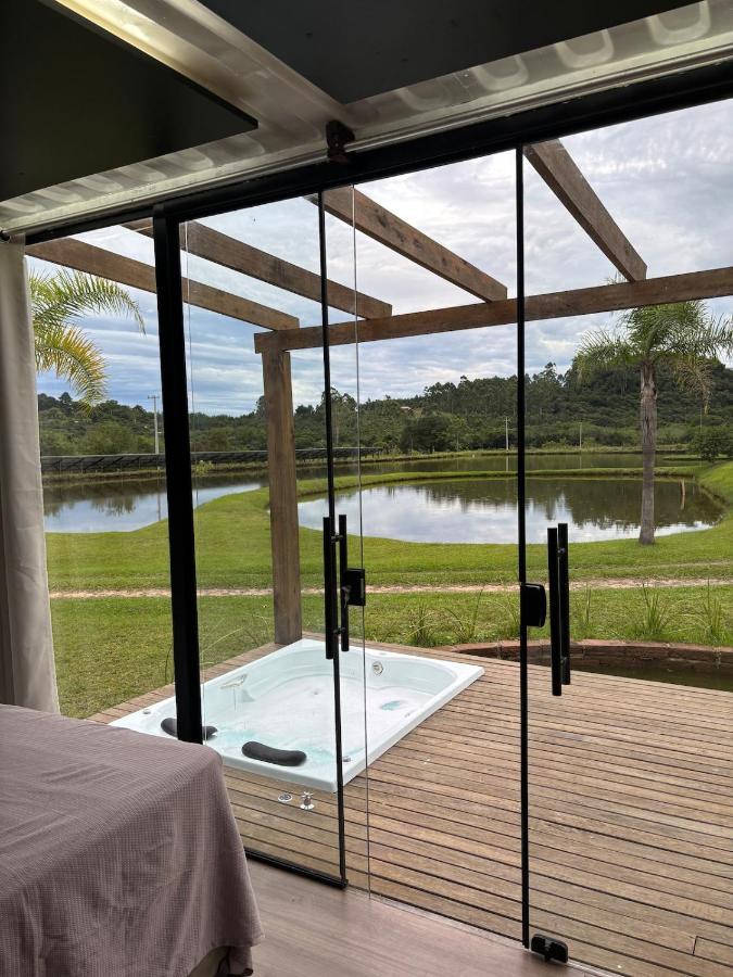 Container House - B&B Capela de Santana