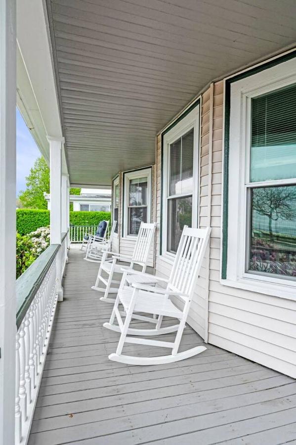 3BR OceanviewTownhouse|Walk to downtown|Sleeps 8 - B&B Gloucester