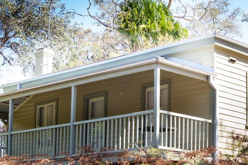 Royal National Park Cottages - B&B