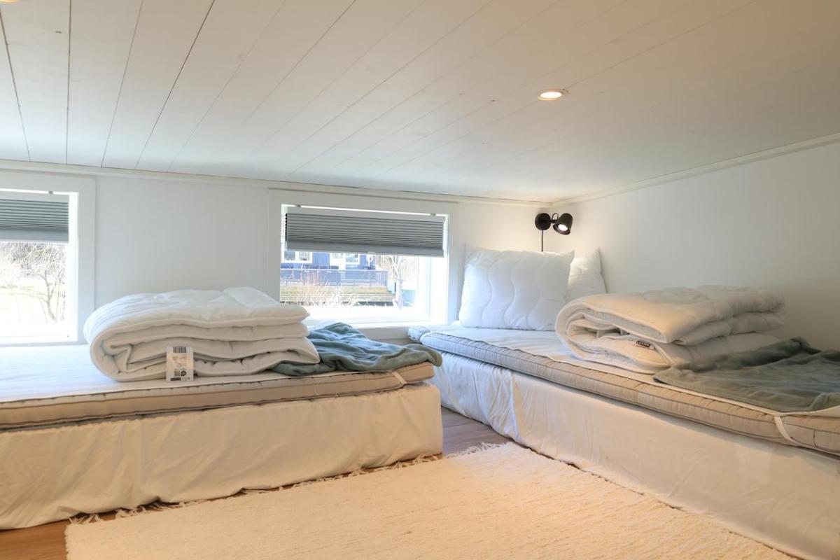 Nybyggd loftstuga i centrala Grebbestad - B&B Grebbestad