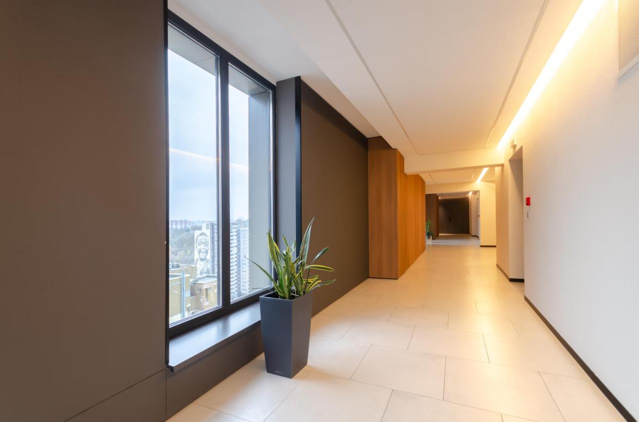 17-183b New York, Antonovycha 74, Kyiv centre, Olimpiiska metro nearby, fantastic city view, 15 kW backup power, Petrovdim Apartment - B&B Kyiv