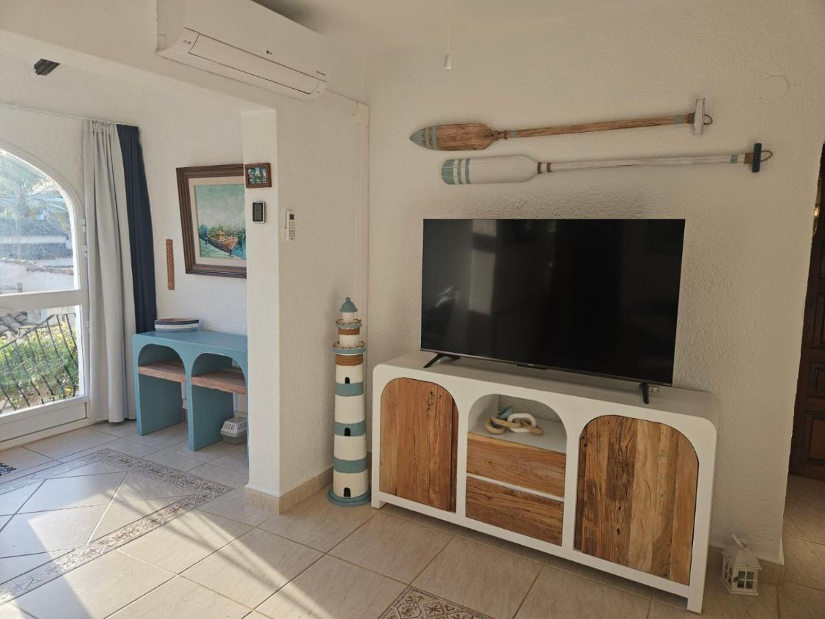 Villa Adriana v rezidencii Toscamar - Bed and Breakfast Xàbia