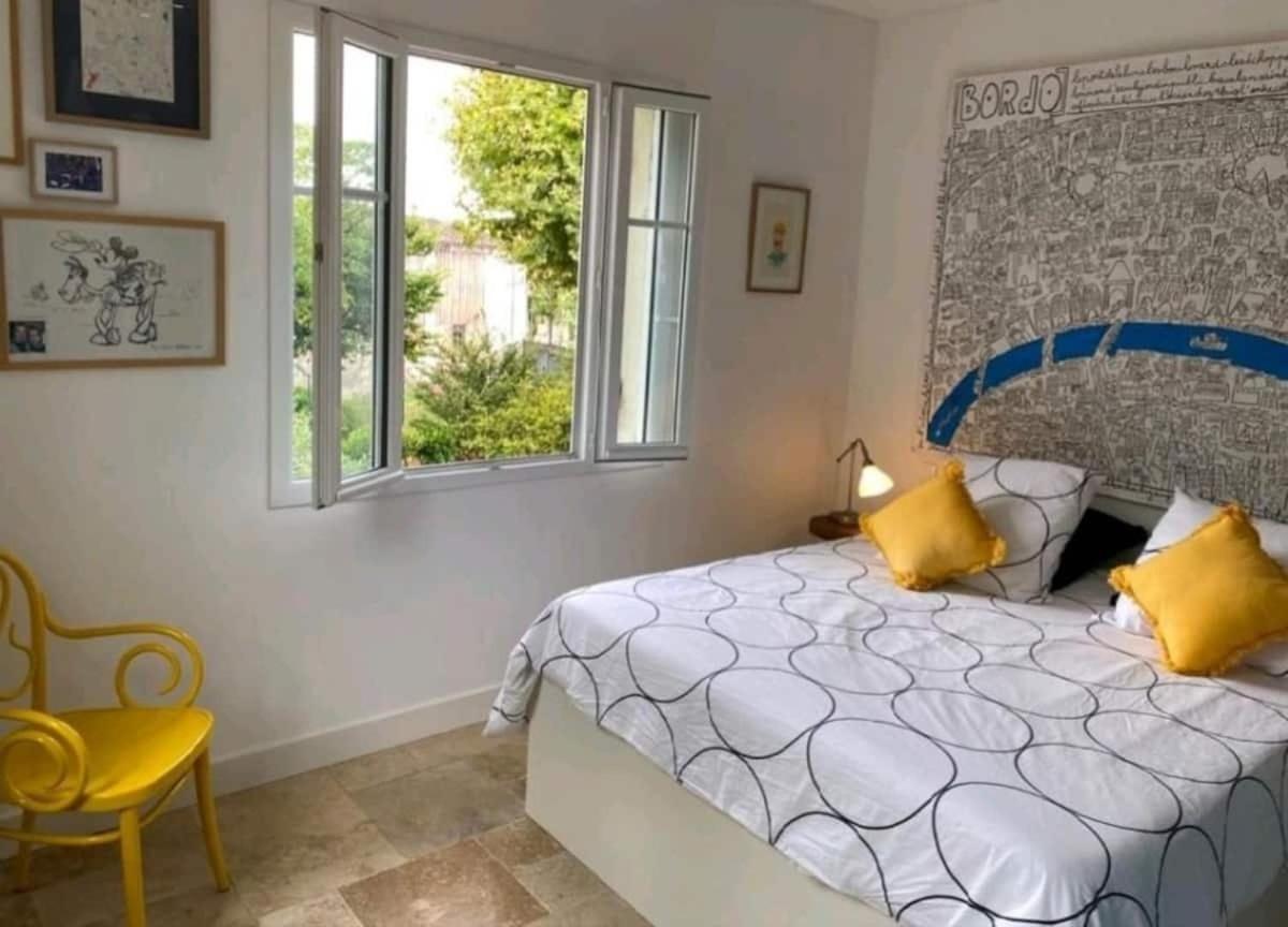 Chambre Double - Vue sur Piscine
