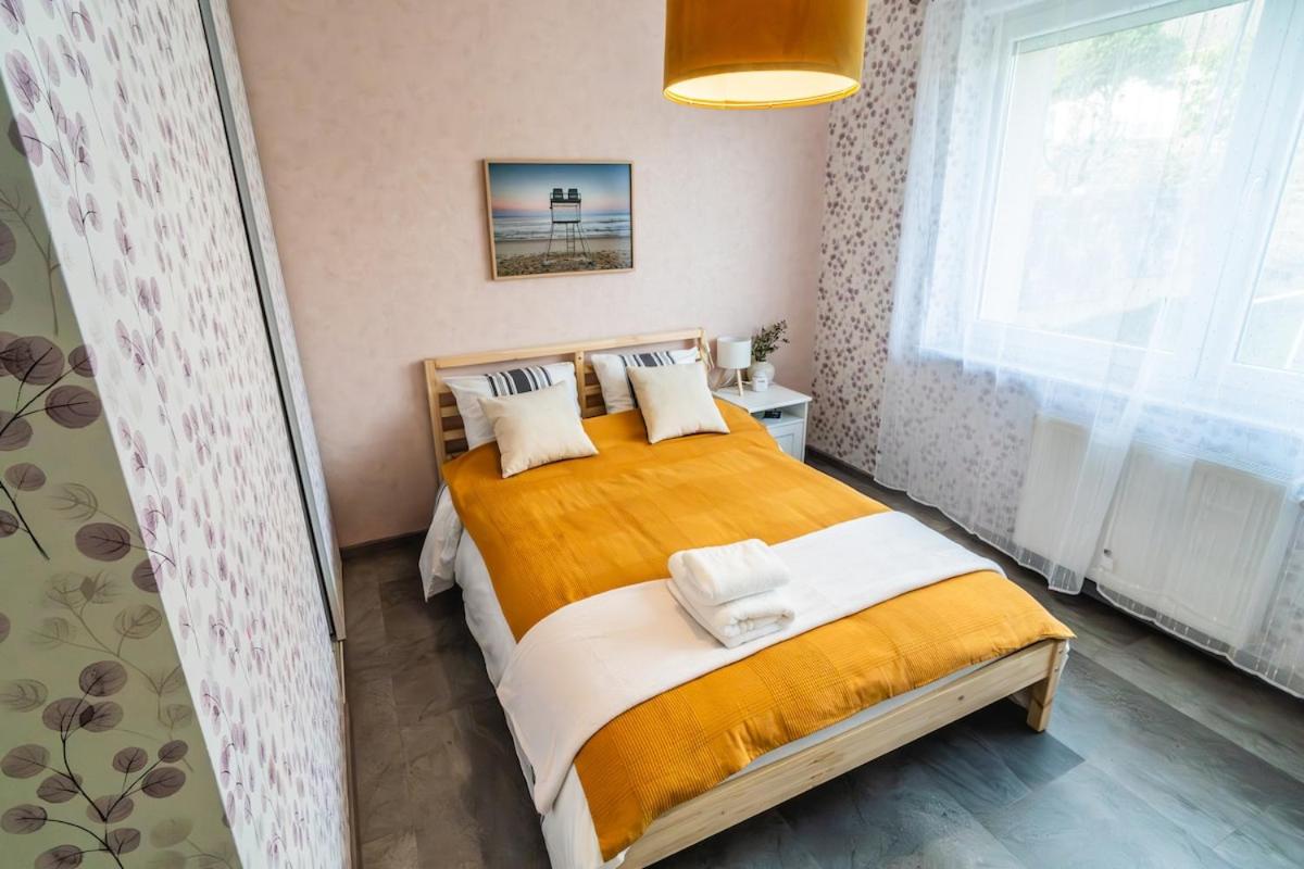 Spacious and cozy house 3 bedrooms - B&B Saint-Avold