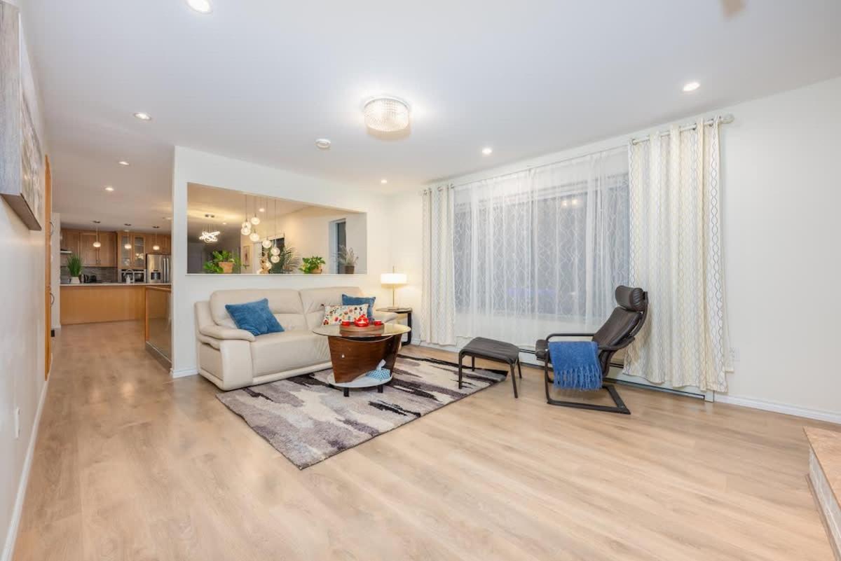 Central Van 3BR Upper Suite - Near Skytrain - Chambres d'hôtes Vancouver