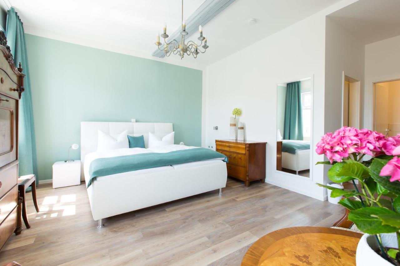 Artem Orbis - Bed and Breakfast Jena