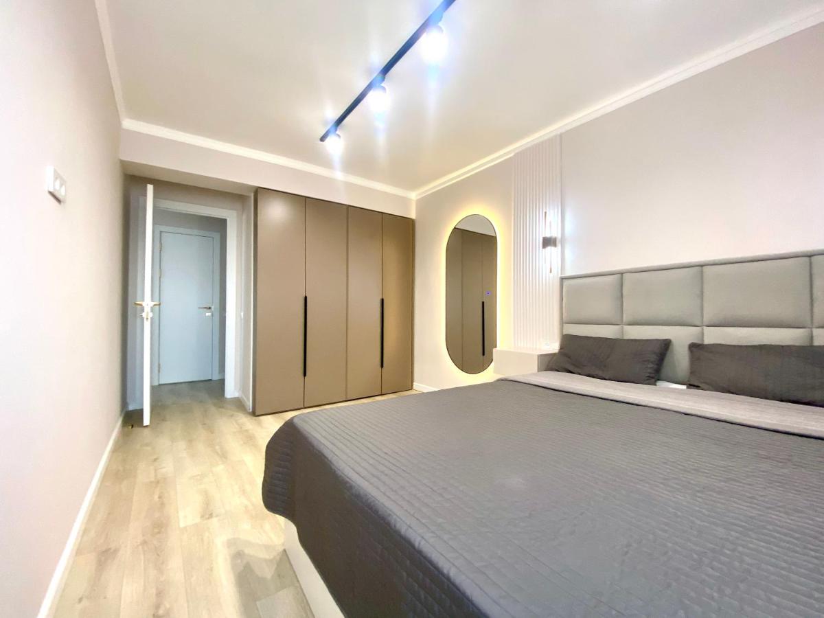 2-bedroom apartment Maulenov 111 - Chambres d'hôtes Almaty