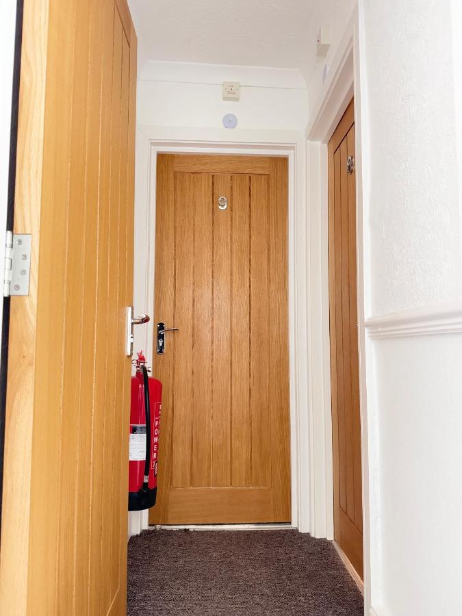 Room 8 Single Room En-suite