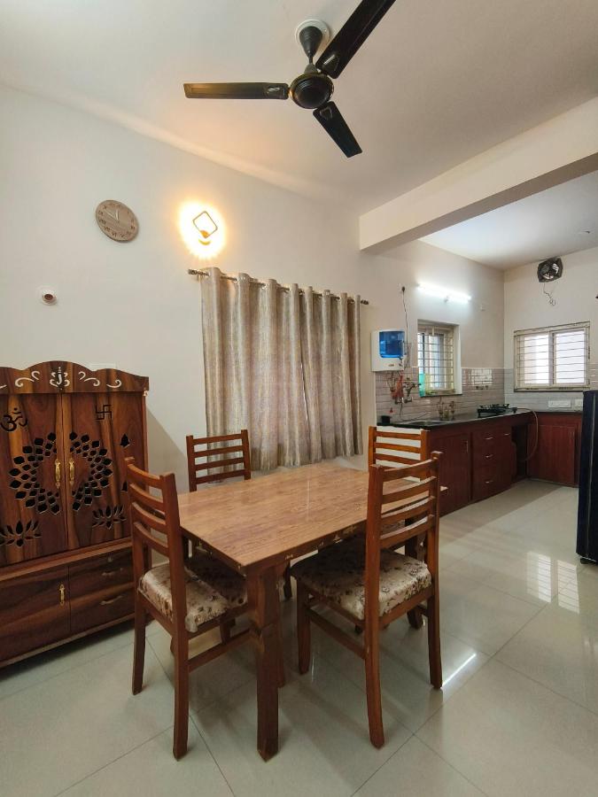 Servostay 2 Bhk Fully Furnished in Hafeezpet #202 - B&B Hyderabad
