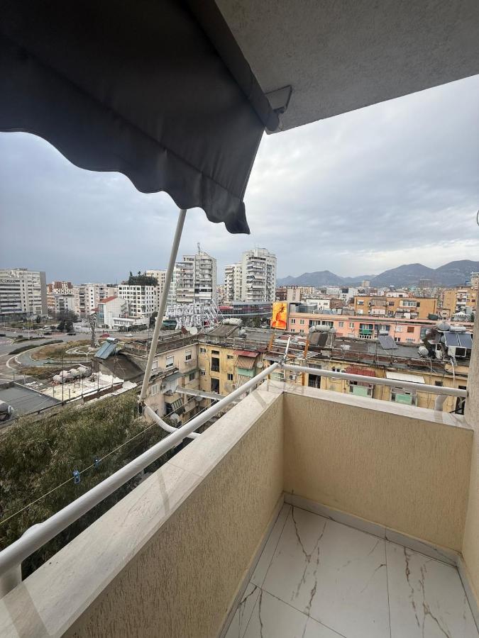 Familiar Home - Ferienwohnung Tirana