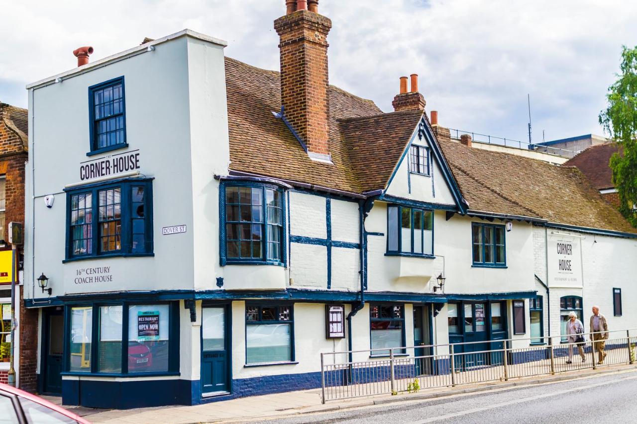 B&B Canterbury - The Corner House Canterbury - Bed and Breakfast Canterbury