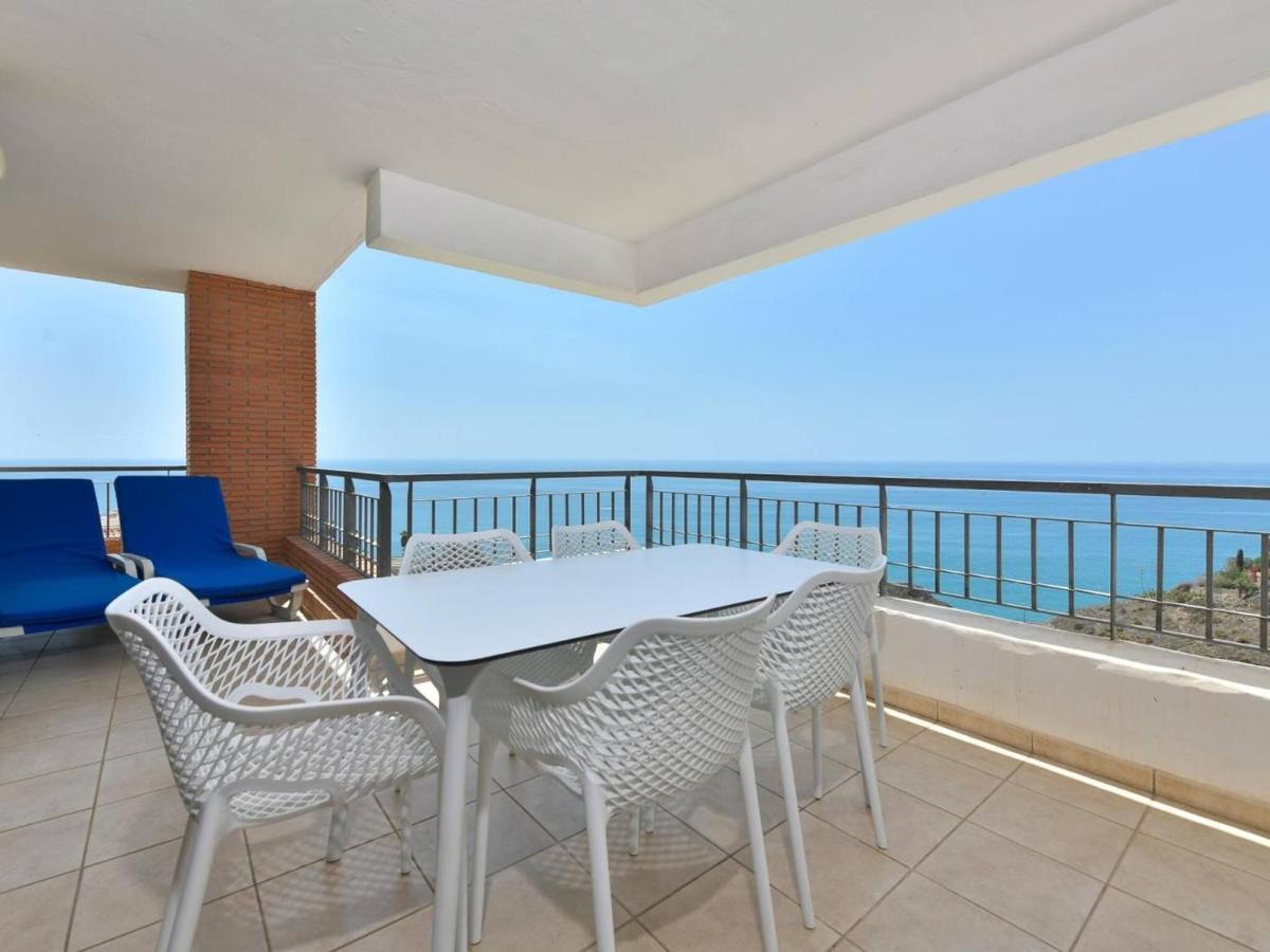 Apartamento de 3 dormitorios frente al mar - Bed and Breakfast Torrox Costa