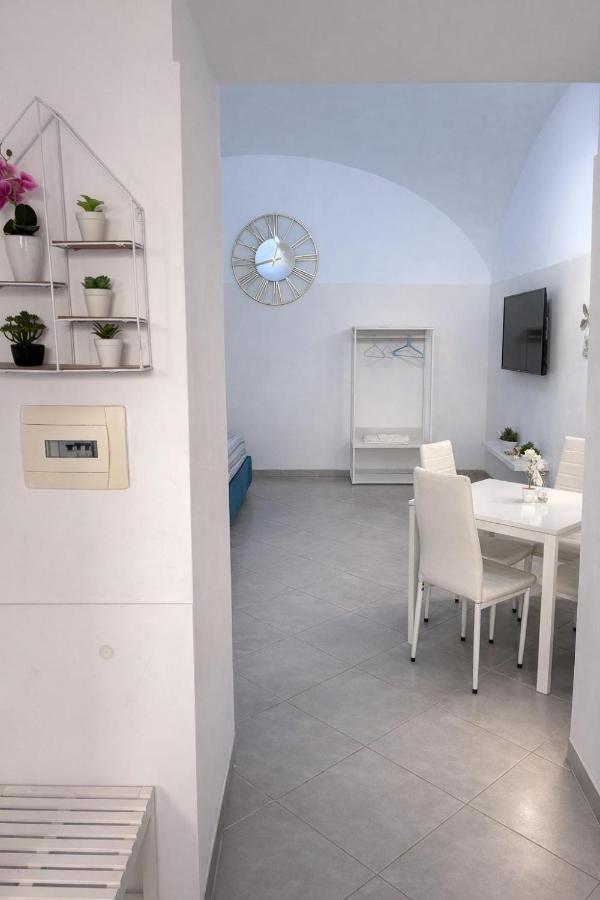 Aurora Flavia Suites - B&B Pozzuoli