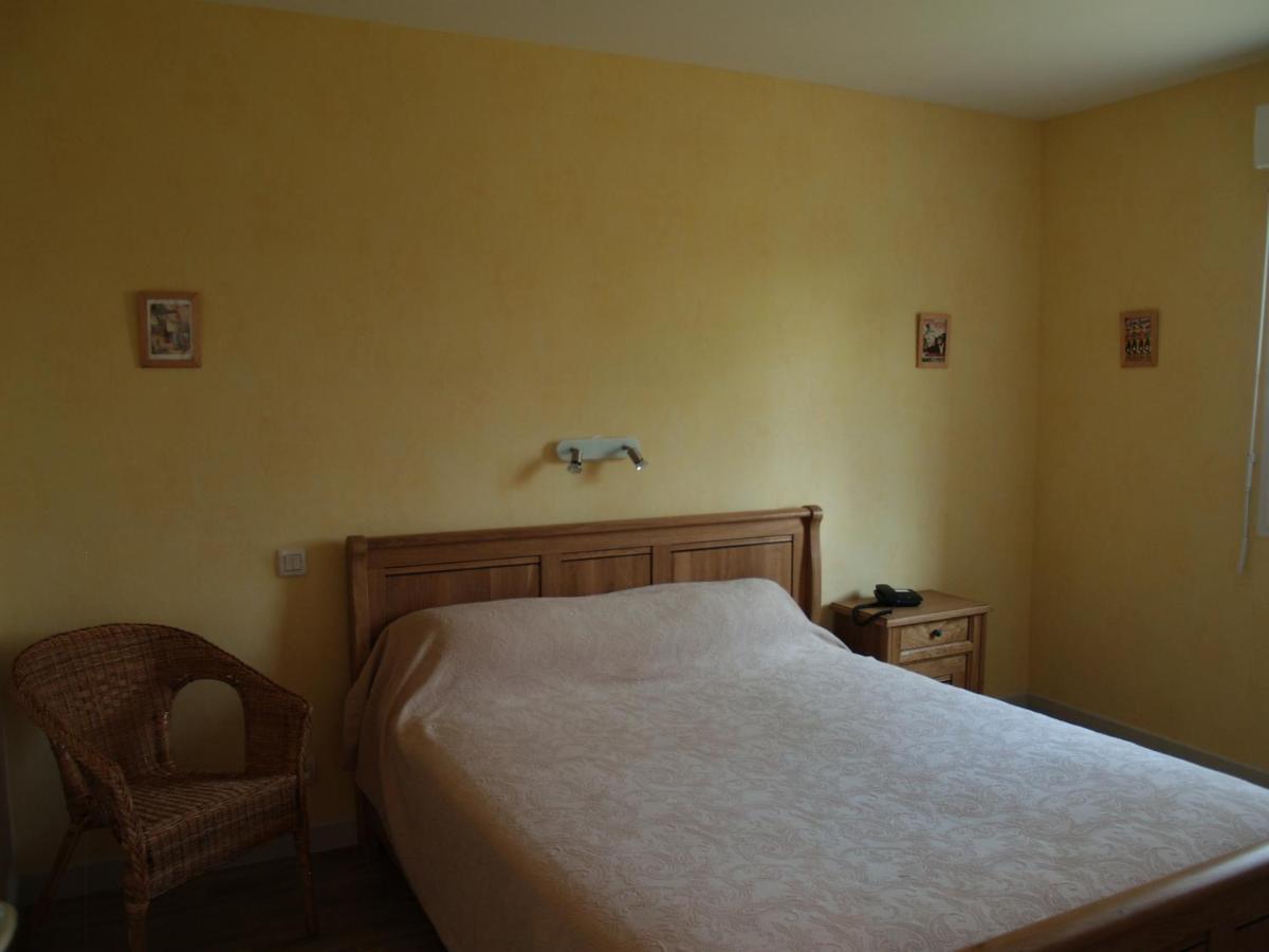 Apartment with King Size Bed