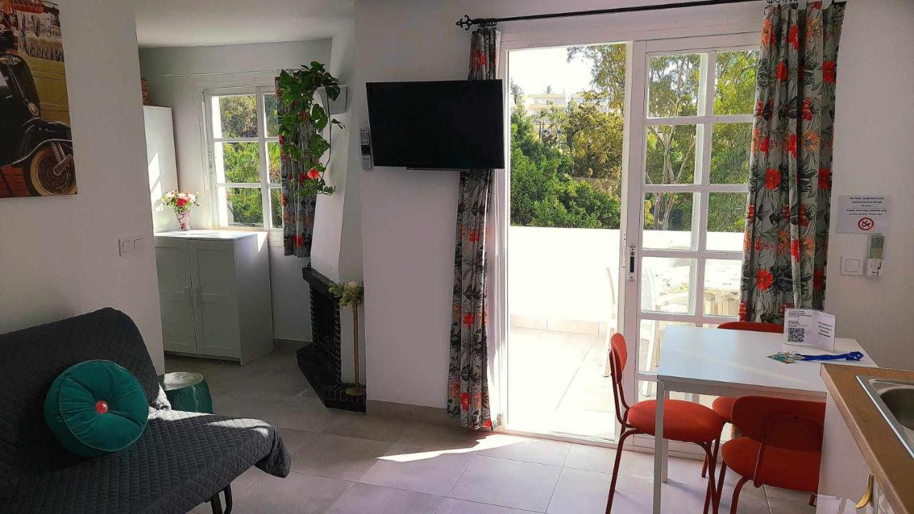 Villa Marisol Apartamento AUSTRALIA - Bed and Breakfast Benalmádena