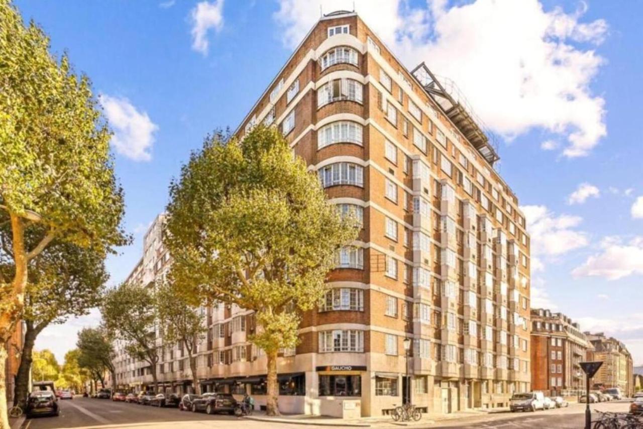 Chelsea Cloisters one bedroom flat near Sloane Square and Kings Road - Chambres d'hôtes Londres