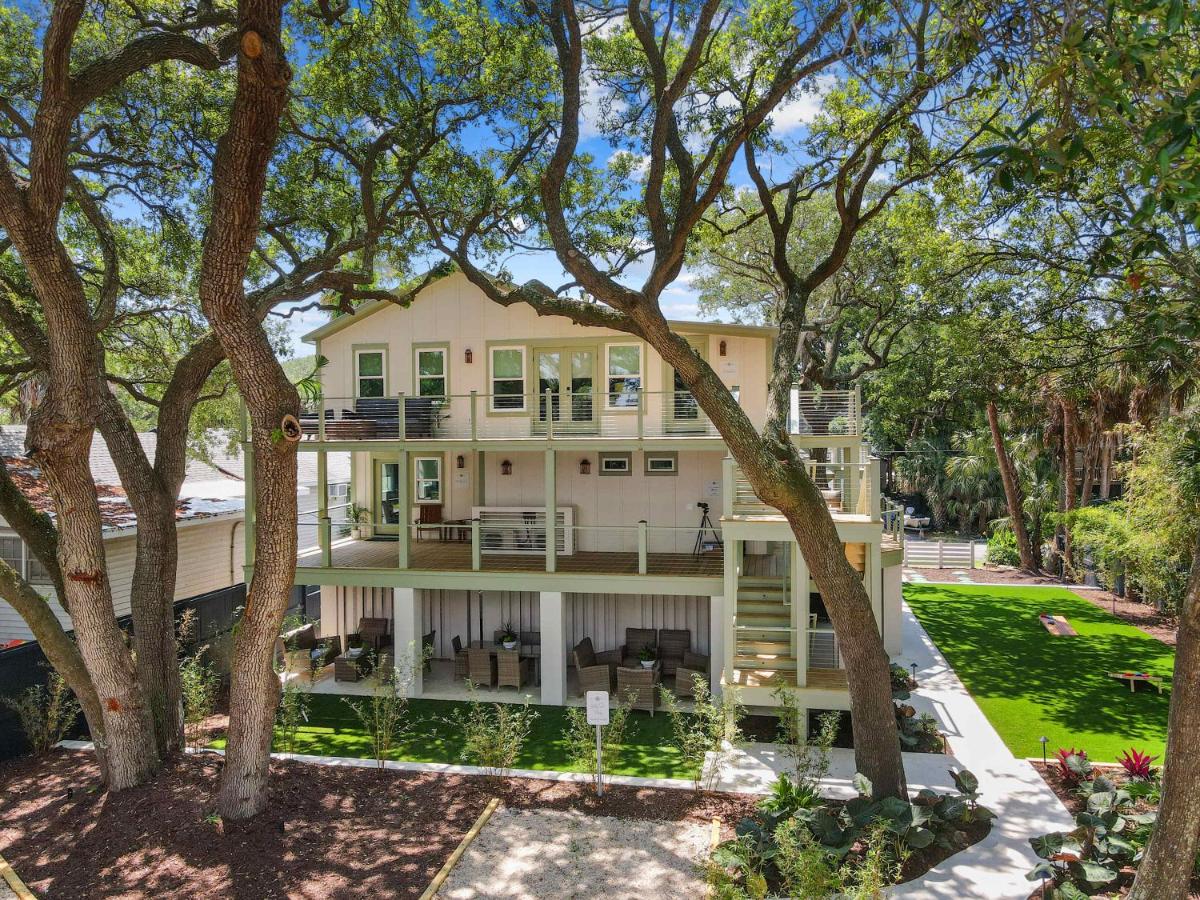 The Manchester Big 3bd Condo 1 block to beach - Bed and Breakfast Folly Beach