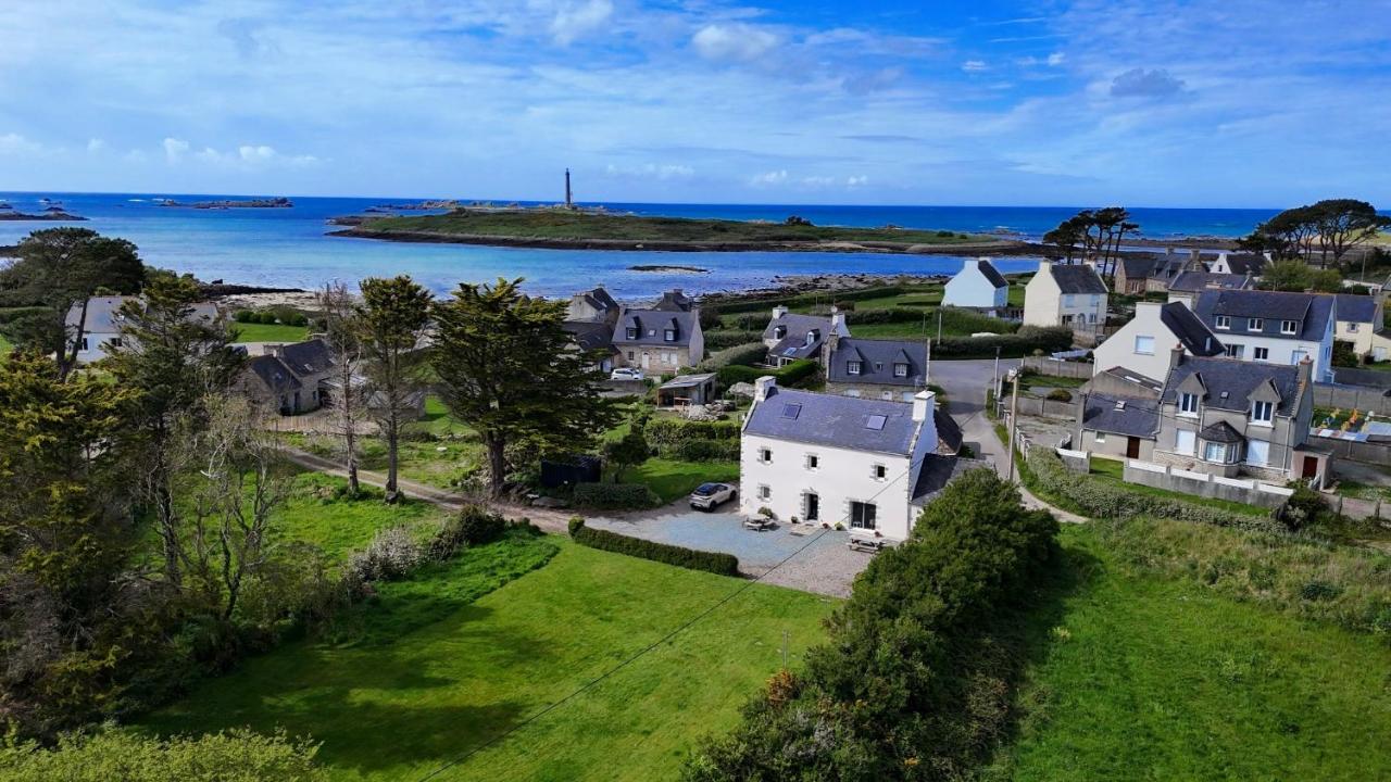 Maison néo bretonne rénovée à 2mn à pied d'une jolie plage - Chambres d'hôtes Plouguerneau