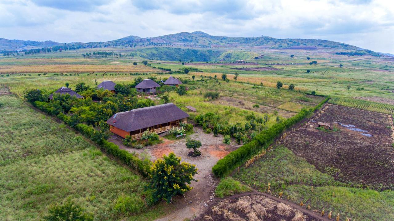 Nzoghu Heritage Safari Camp - B&B Kasese