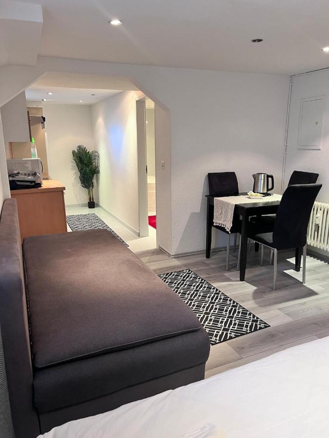 Whirlpool on Lake Constance with free parking - B&B Romanshorn