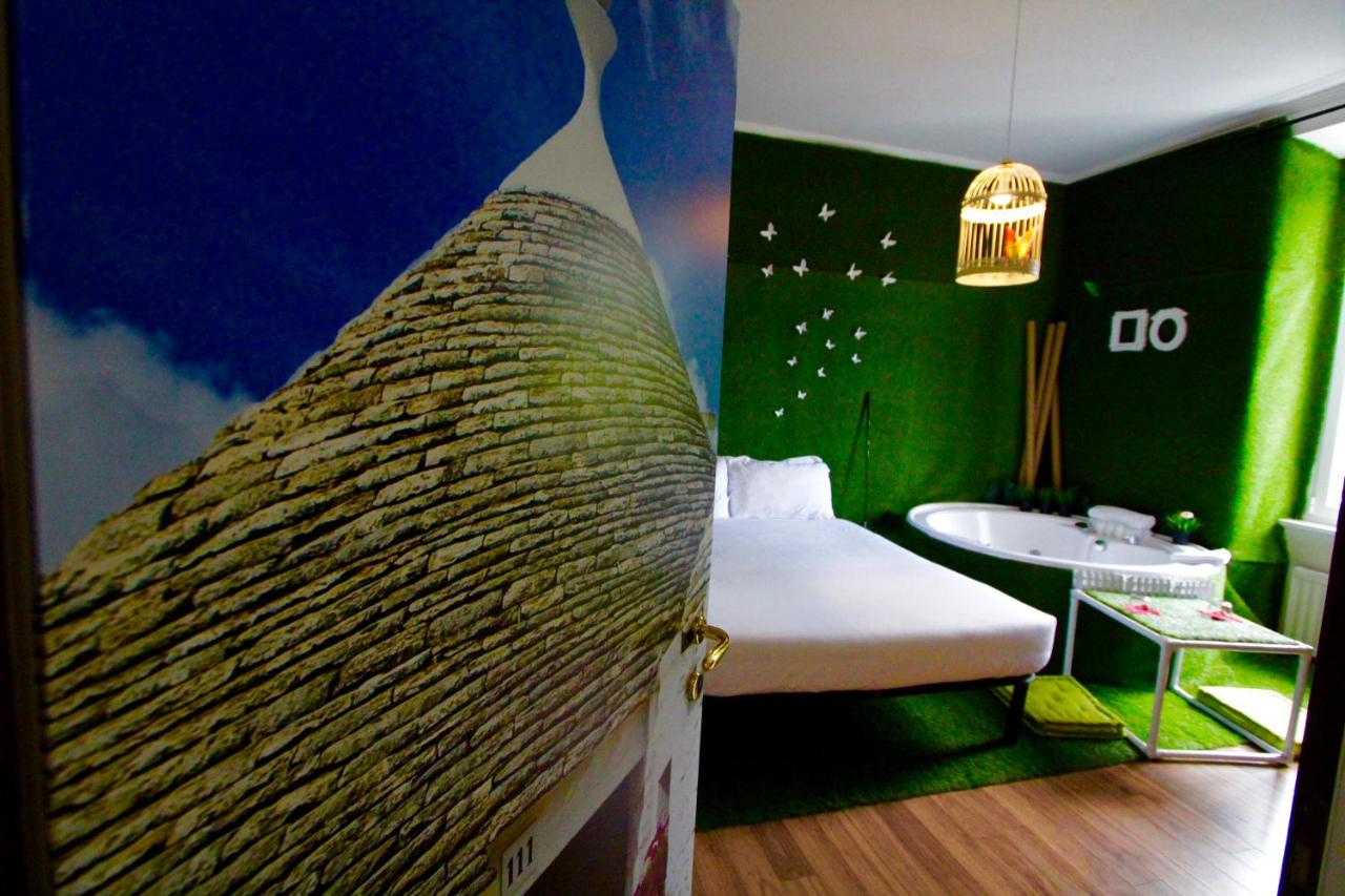 Double Room with Spa Bath