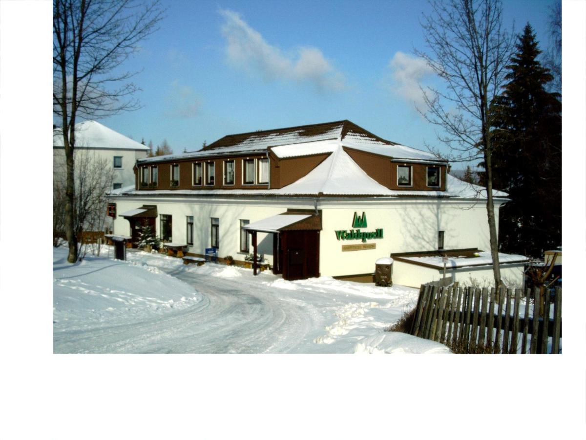 Gaststätte & Pension Waldquell - B&B