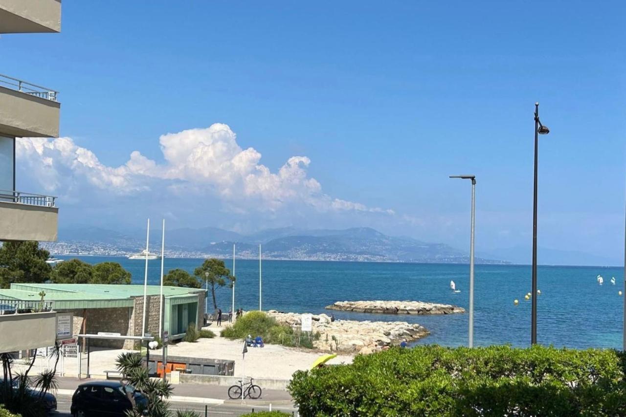 La Plage - Spacious - Sea View - Parking - AC - Pool - B&B Antibes