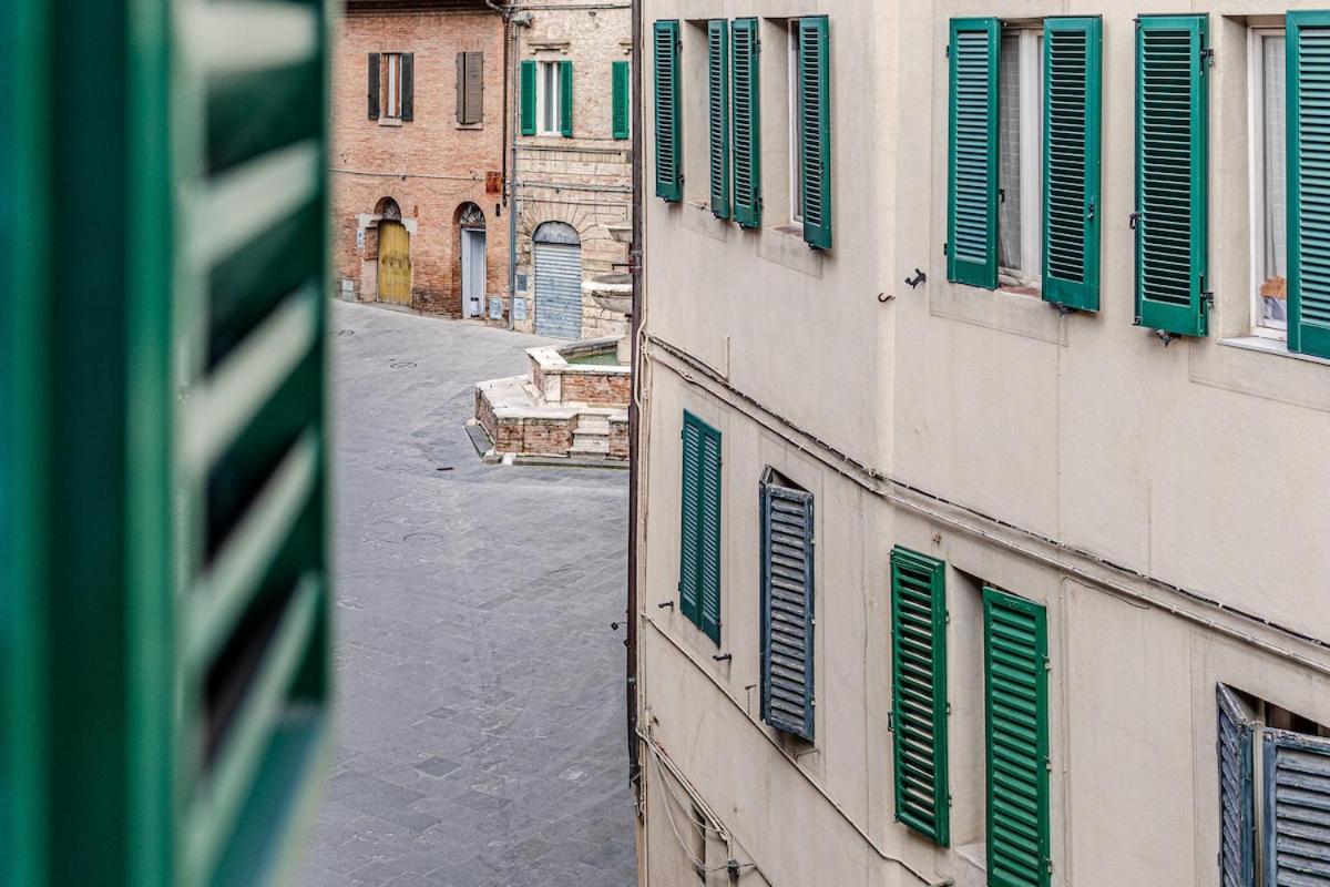 Il Nido - Nuovo con terrazzino nel centro storico si Siena - Chambres d'hôtes Sienne