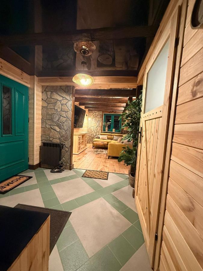 Leśna 6 - Bed and Breakfast Sierakowo