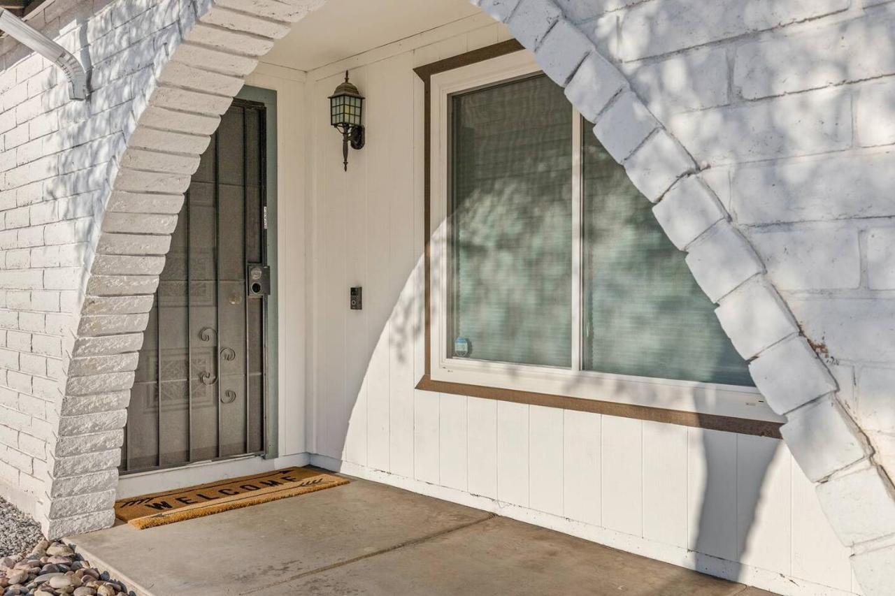 Free heated pool!/Gorgeous 4 BR spring break home - B&B Phoenix