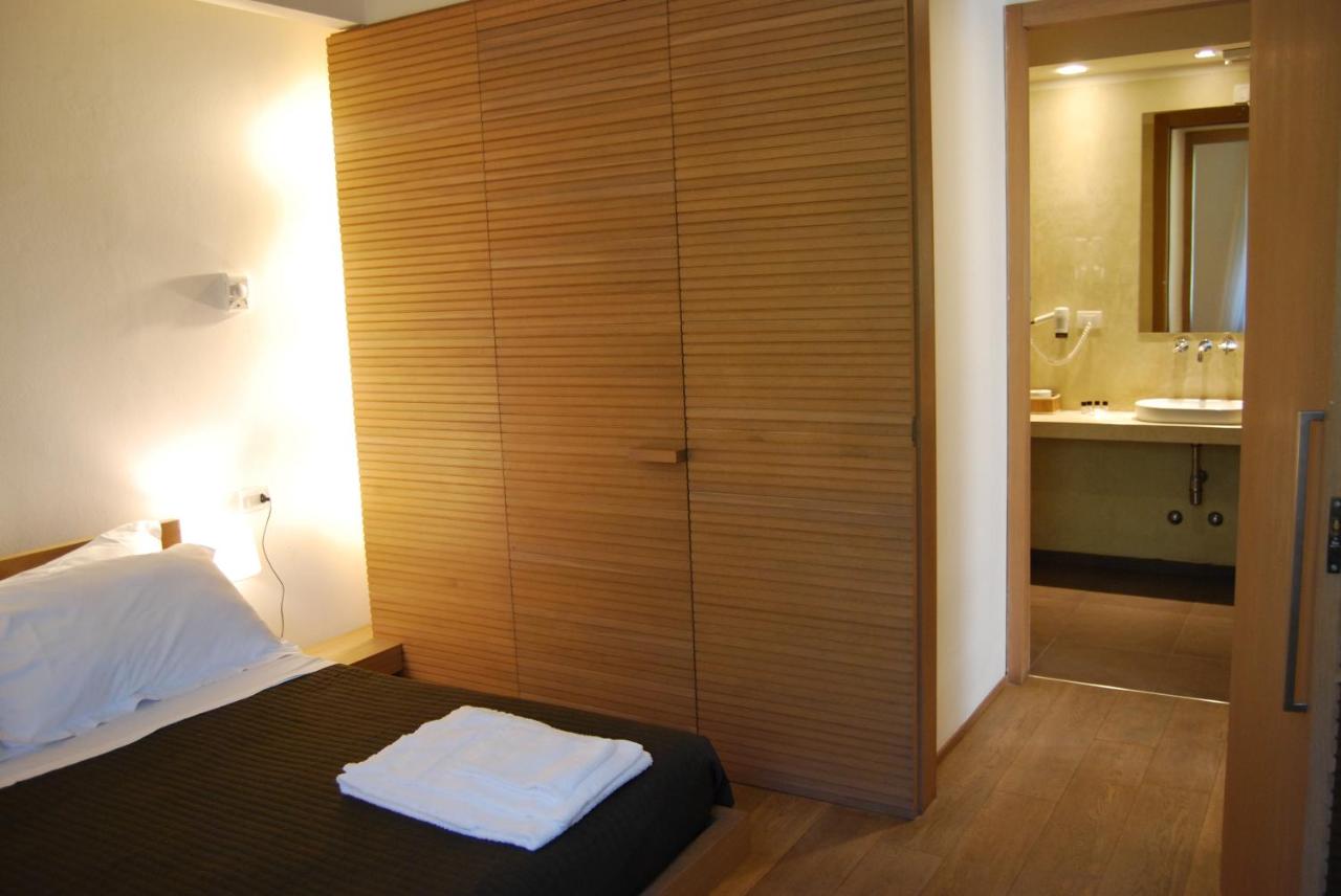 One Bedroom Apartment