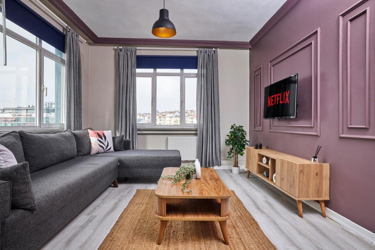Modern 2BR in Nisantasi Area Balconies & AC - B&B Istanbul